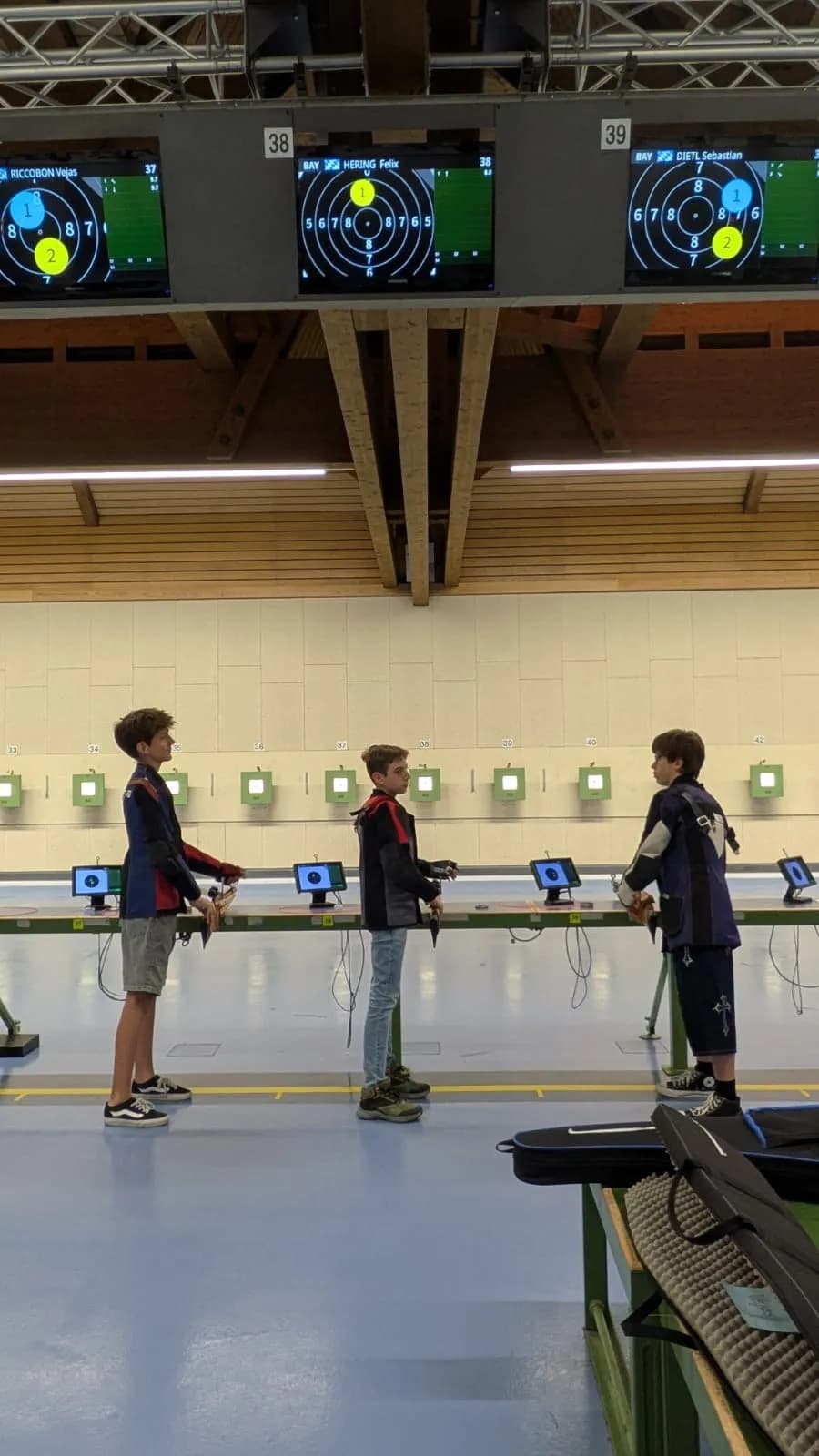 Vejas, Felix und Sebastian im Jugend-Wettkampf auf den Ständen 37 bis 39.
